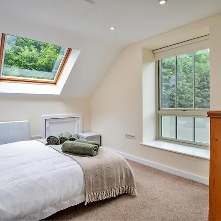 Finest Retreats - Victory Mill - Five